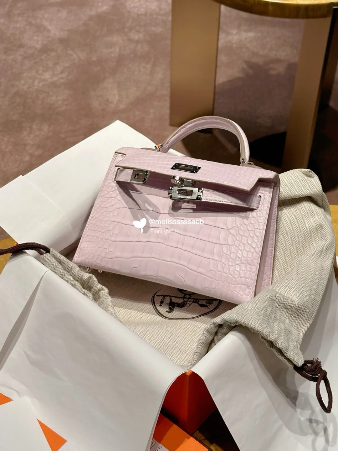 get梦中情包·MK2代梦幻紫鳄鱼🐊💜
终于等到我的小鳄鱼 梦幻紫真的太美了