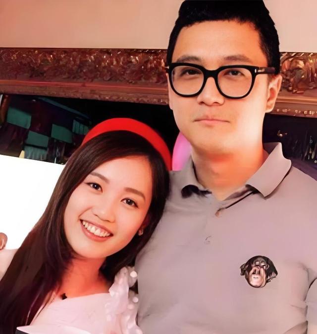 被马蓉横刀夺爱8年后,宋喆前妻杨慧,已经成为他们高攀不起的人(宋喆和杨慧离婚了吗)-第2张图片-九妖电影 被马蓉横刀夺爱8年后,宋喆前妻杨慧,已经成为他们高攀不起的人(宋喆和杨慧离婚了吗)-第2张图片-九妖电影
