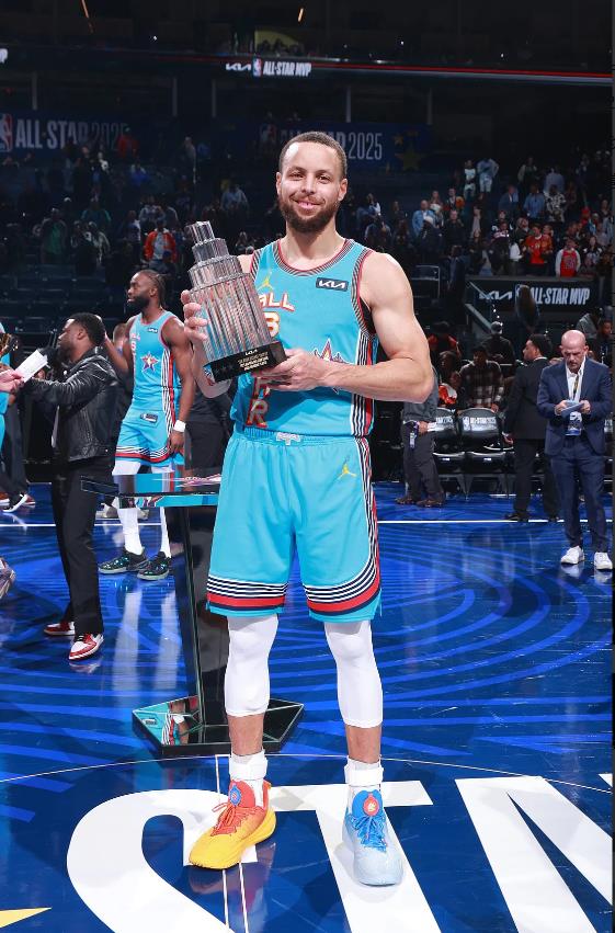 史上最无聊的一届全明星，NBA真的没救了！

今年的NBA全明星赛可以说是相当无