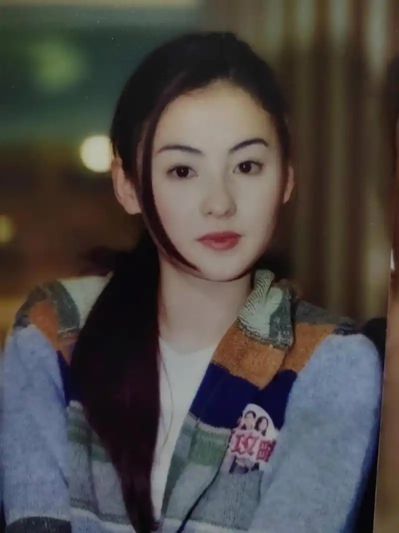 张柏芝出道前旧照，玉女掌门的纯真年代