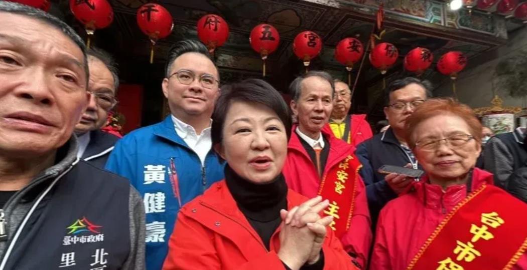台中蓝绿全罢   卢秀燕说话了：呼吁休兵让大家好好过年

台中蓝绿大罢免，市长卢