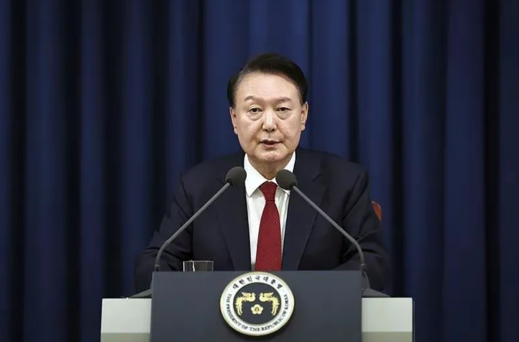 韩国警方有权调查总统吗？尹锡悦是否会使用豁免权？

韩国警方国家调查本部紧急戒严