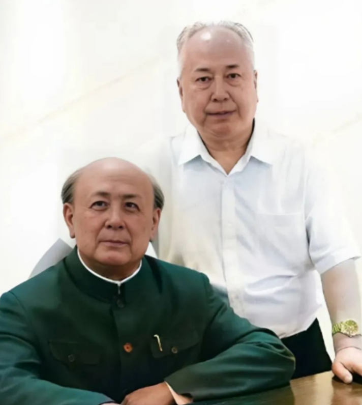 钱学森的儿子钱永刚，两次辍学，数学只考30分，父亲钱学森却不管不顾随他便，可钱永