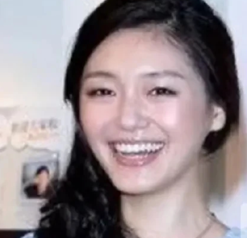 校长直播揭秘：汪小菲为何签下不平等离婚协议？只为孩子！小S踩高捧低，挑拨离间，汪