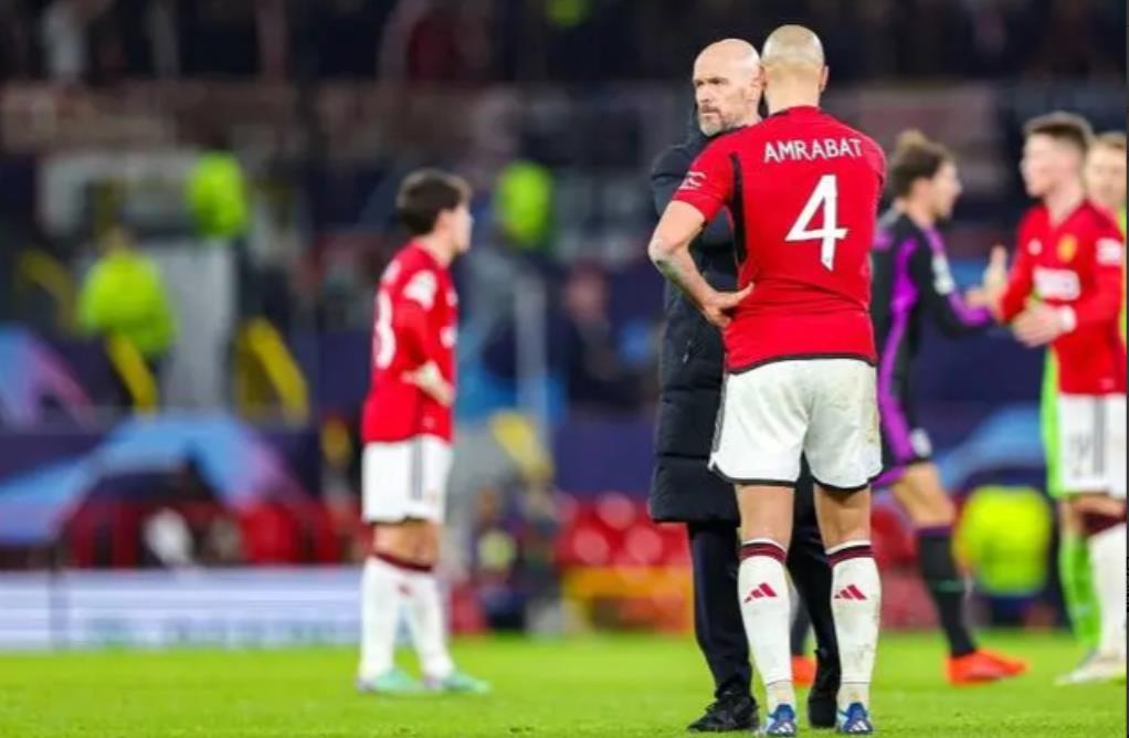 为什么曼联夏窗没有留住阿姆拉巴特？

现在答案揭晓了，曼联VS费内巴切之前，阿姆