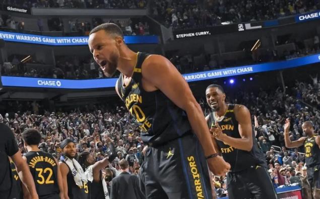 11月15号的金州勇士，有2个好消息传来！

1、勇士队明天主场迎战灰熊，对手本