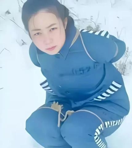 吴晓丽，一个年仅19岁的沈阳农村少女，被生活的重压和社会的冷漠逼到了绝境。她出生