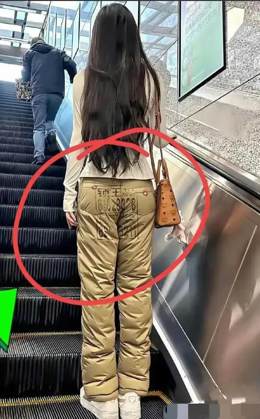 在外面坐的地方要多留个心眼