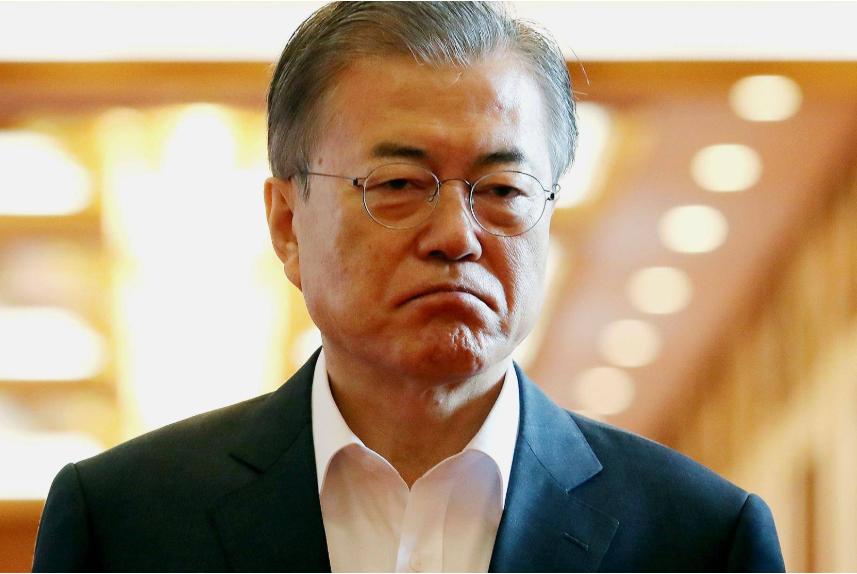 韩国政坛乱套了，尹锡悦被关起来了，谁会是赢家？