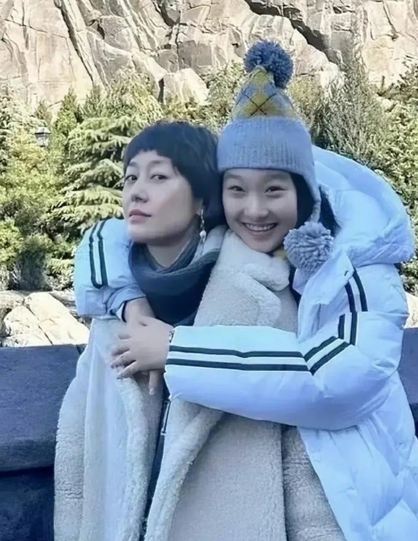 马伊琍女儿高颜值引关注