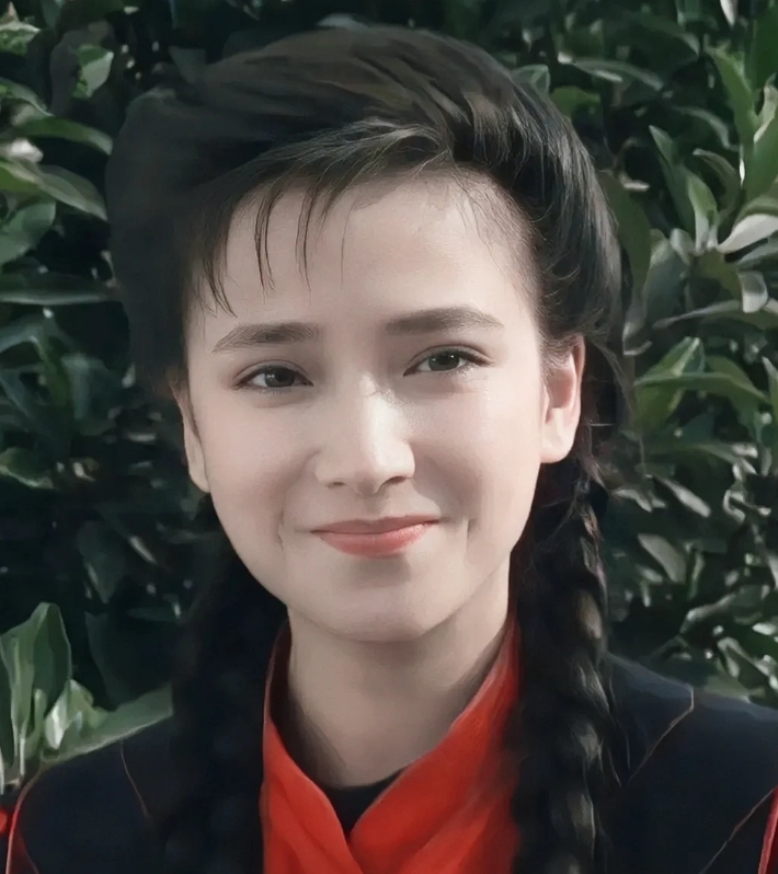 她是内地第一美人，放在现在依旧吊打内娱