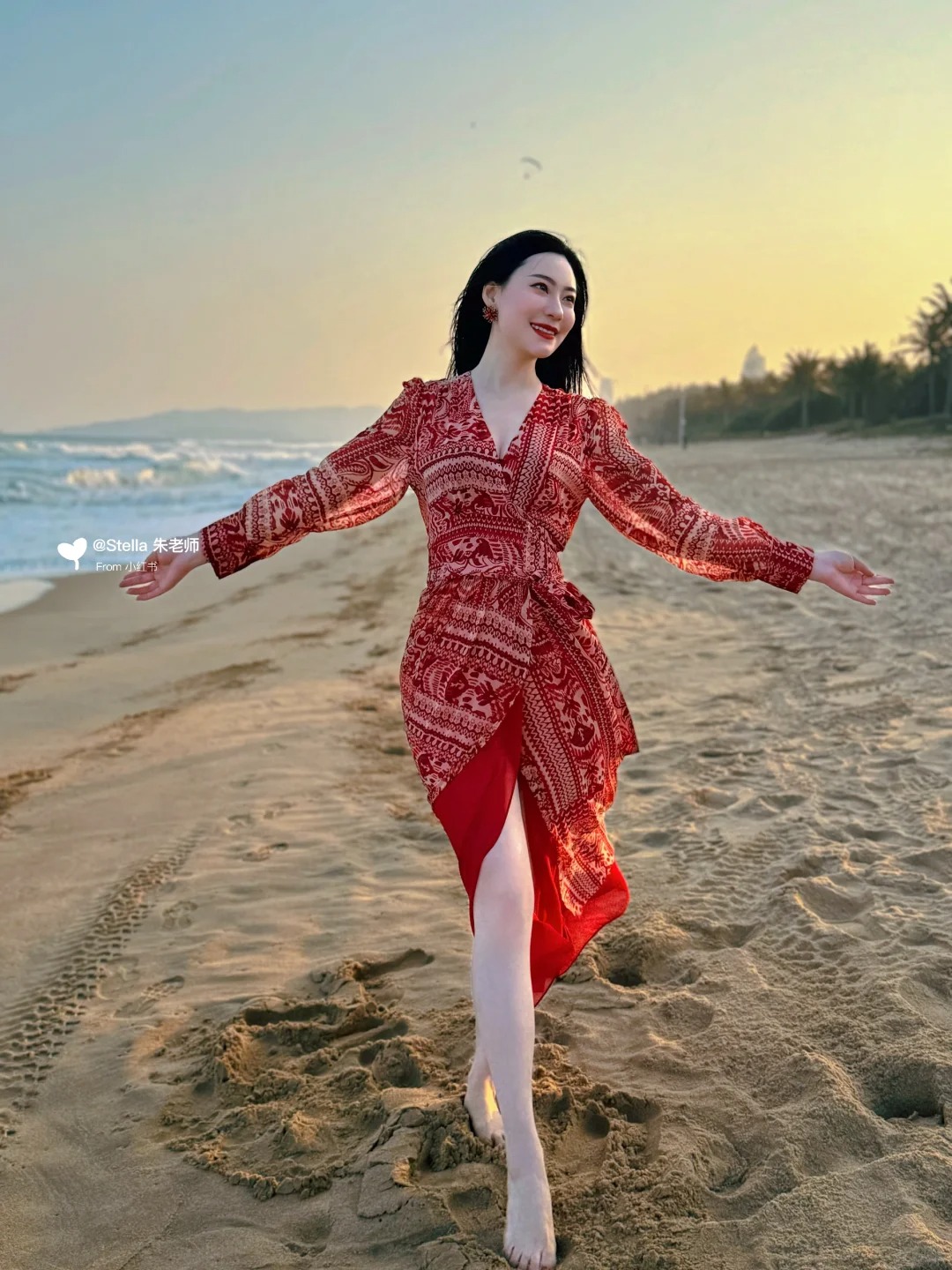 这种尺度的海边度假照可以给学生看吗？
🔰你们讲泳装照要屏蔽学生～那这种度假照捏