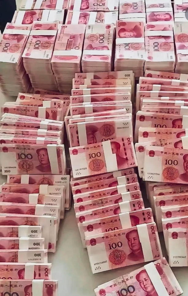 钱是有灵性的，倘若你刷到了这张图，正确的做法是，停留 30 秒，点赞，留下一句“