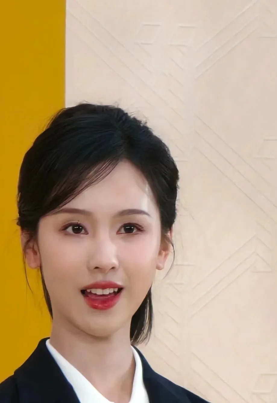 一人说一个你们变漂亮的冷知识（不删）
姐妹们你们都是怎么保养怎么变漂亮的，分享一