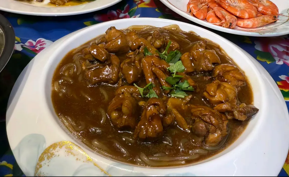 现在的饭店都这么卷了吗？