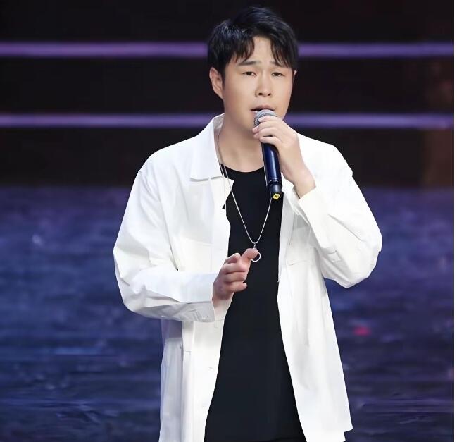 从小品界的璀璨明星到跨界歌王的华丽转身