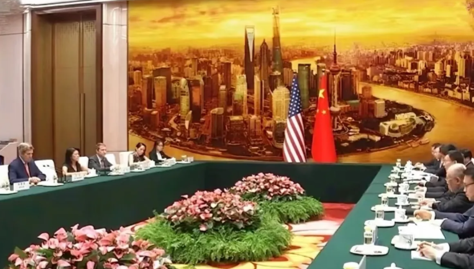 谈判失败！
中美撕破脸！

        中美谈判破裂，美国代表匆忙撤离，东方