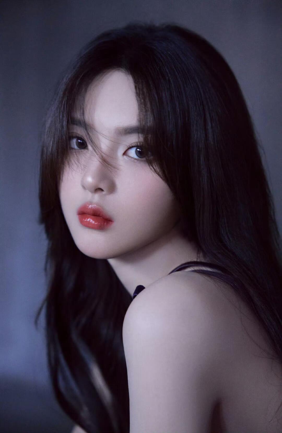 杨超越——丽质佳人