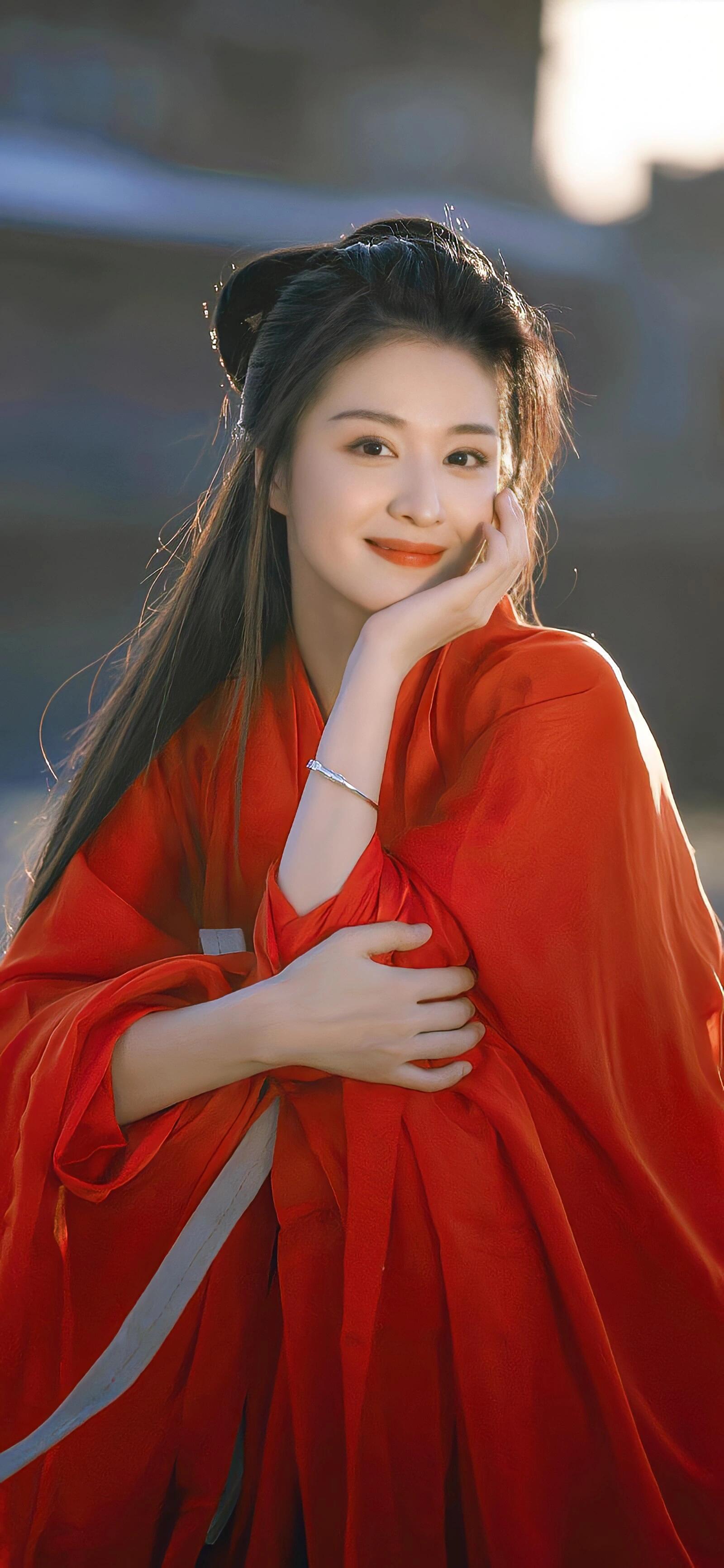 王楚然，甜美高颜值校花