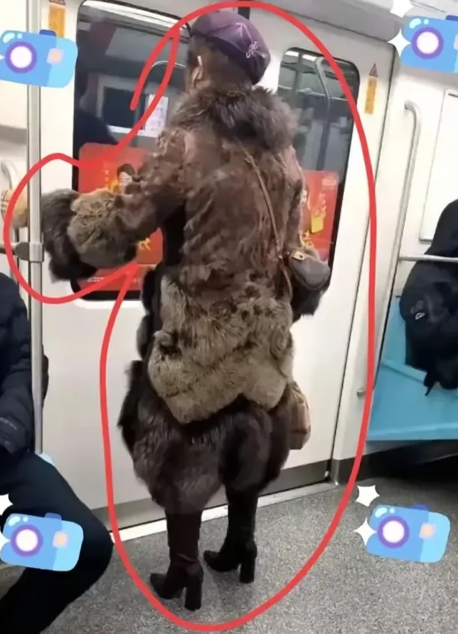 搞不懂！为啥这么有钱还坐地铁呢？