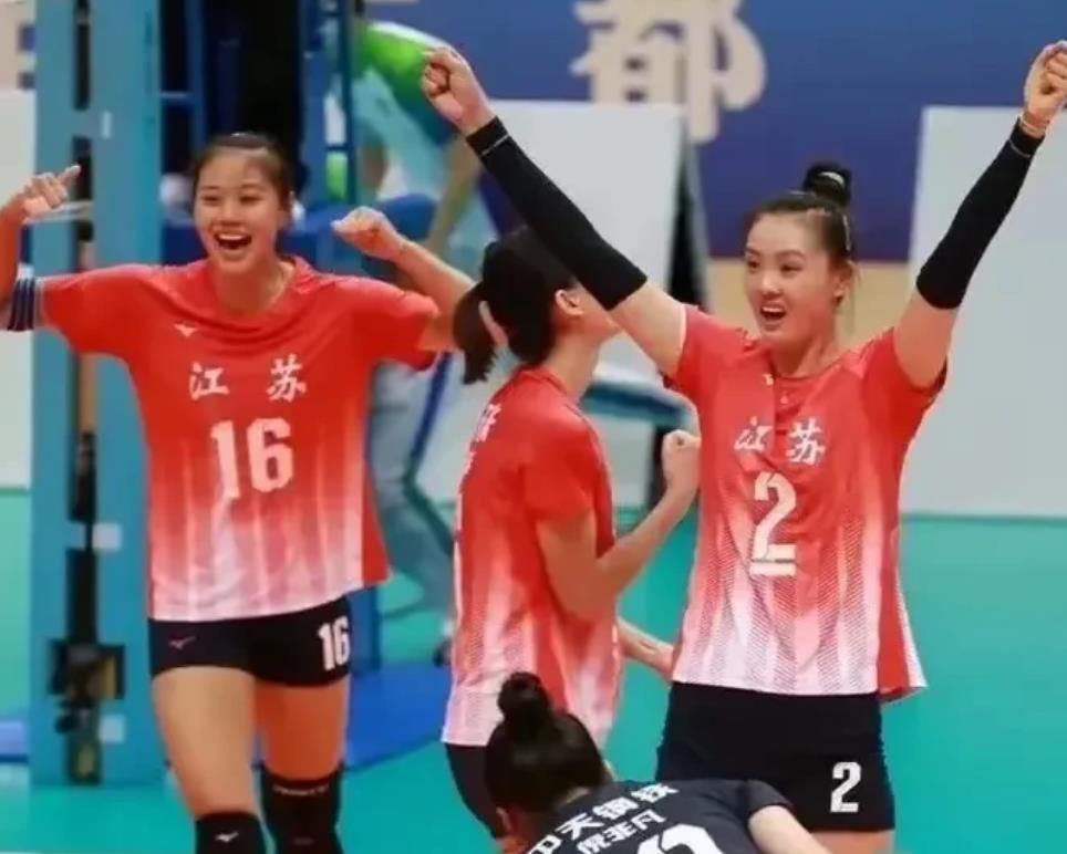 女排联赛截止目前，最佳球员如下: 
主攻：李盈莹、吴梦洁、庄宇珊、唐欣
接应：龚