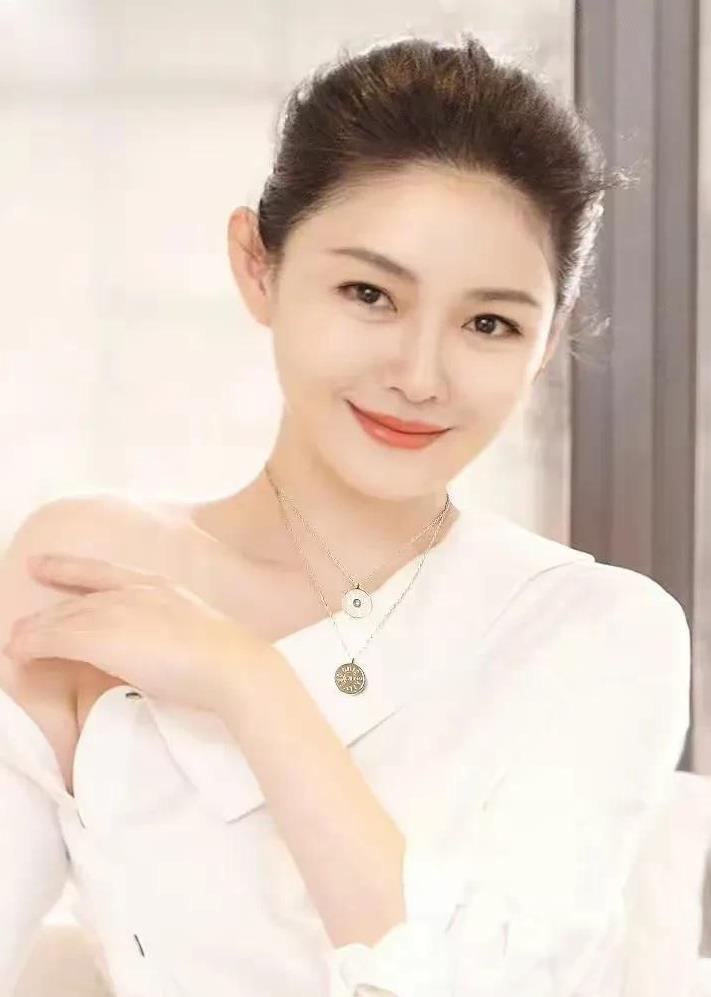 大S突然去世，给世人留下的三个残酷真相！
第一、你随时都会突然死掉。没错，是随时