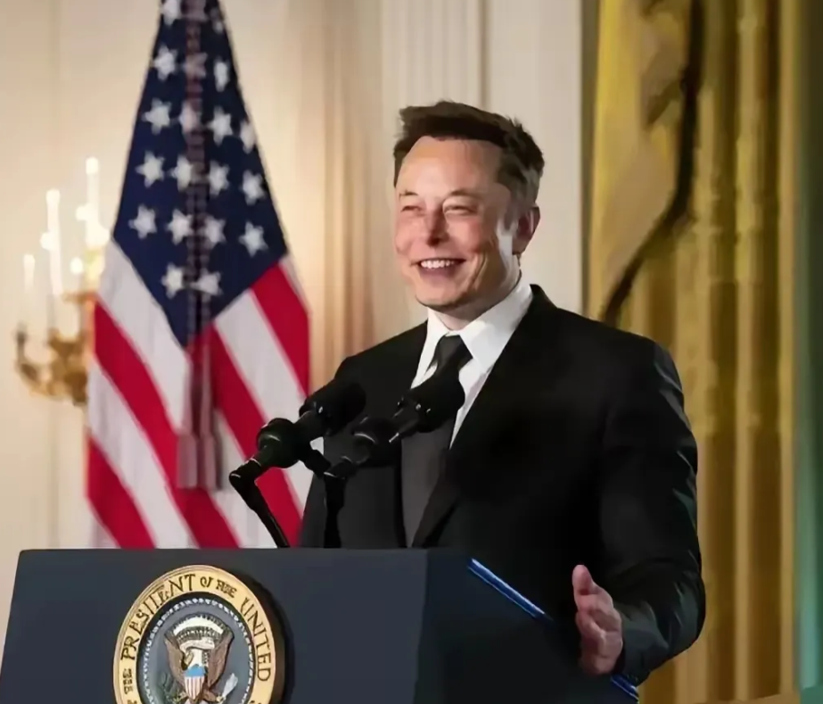 马斯克的官职确定了！还是个领导！！！
特朗普明确了马斯克的职位，将领导政府效率部