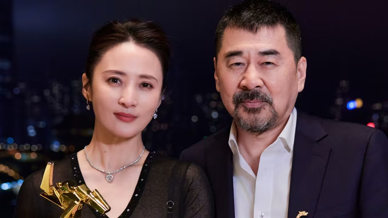 2005年，拍《乔家大院》时，有一次蒋勤勤请全剧组人吃蛋挞，经纪人让她给陈建斌送
