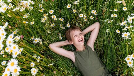 别再犹豫！用爱和陪伴来培养孩子的好奇心和解决问题的能力！