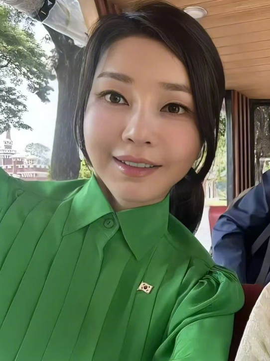 第一夫人保住了，韩国国会针对“金建希特检法案”重新表决案，根据7日当天下午表决结