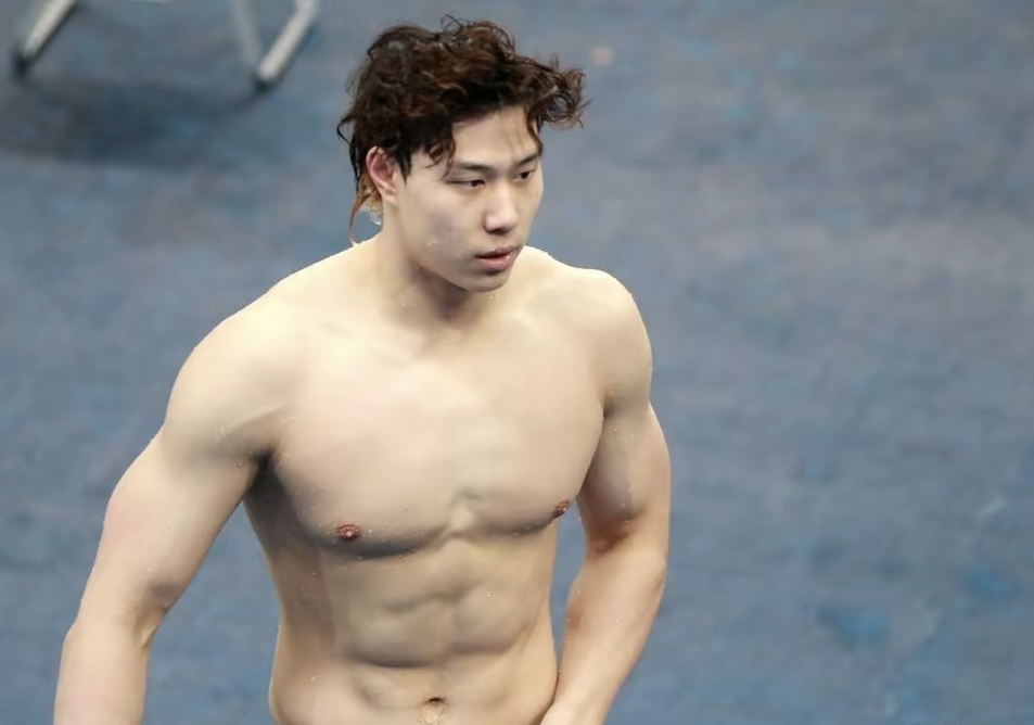 覃海洋既然不喜欢她 为什么不早点分手呢？
