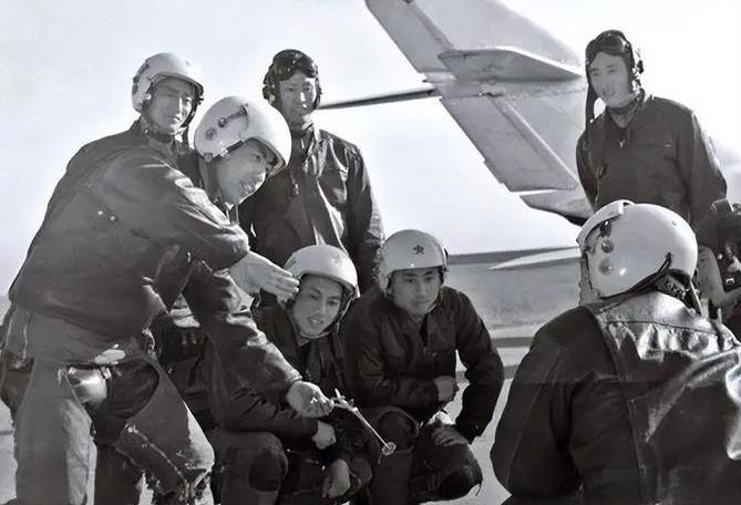 1974年，我国河北上空突然飘来了一颗热气球，领导人当即下令，“不管用什么方法，