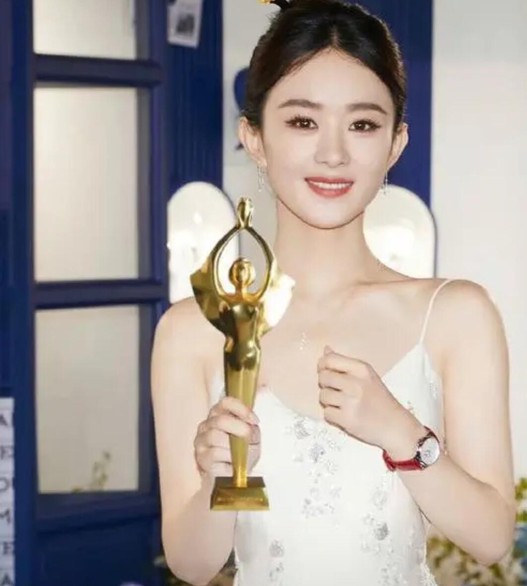 赵丽颖荣获百花奖最佳女配角，演技再获认可