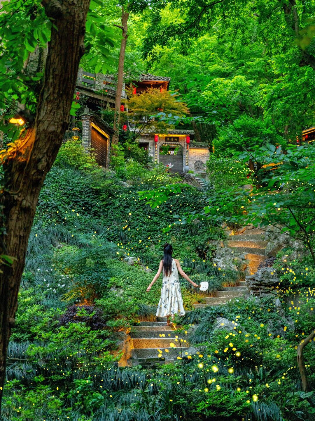 以为婺源已经够美了，直到我去了这个小镇