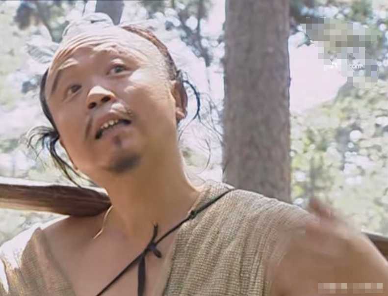 《水浒传》中的排名是很不公平的，比如白日鼠白胜，绝不可能仅仅排在倒数第三名。
世