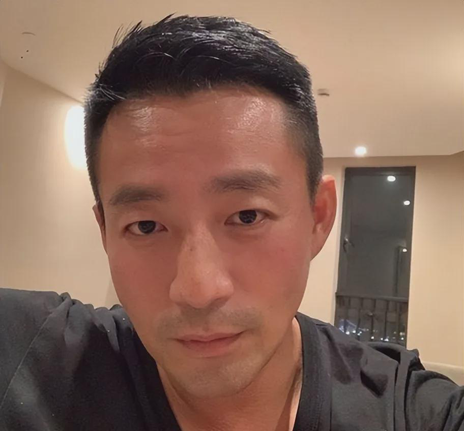 
 
 
汪小菲近日通过律师团队公开表态 
遗产分配方案正式对外公布 
所有资产