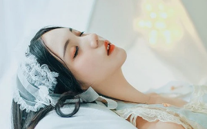 圣母心丈夫让霸凌女光明正大住进我家，为她跪下，说是替我好，为我积德行善，要我原谅她，我忍无可忍……
