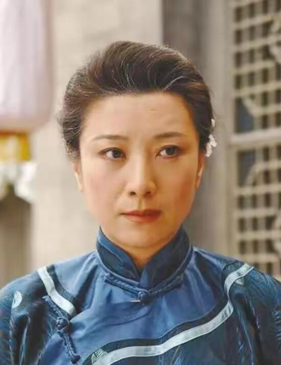 王静，诠释了什么是真正的演员风范