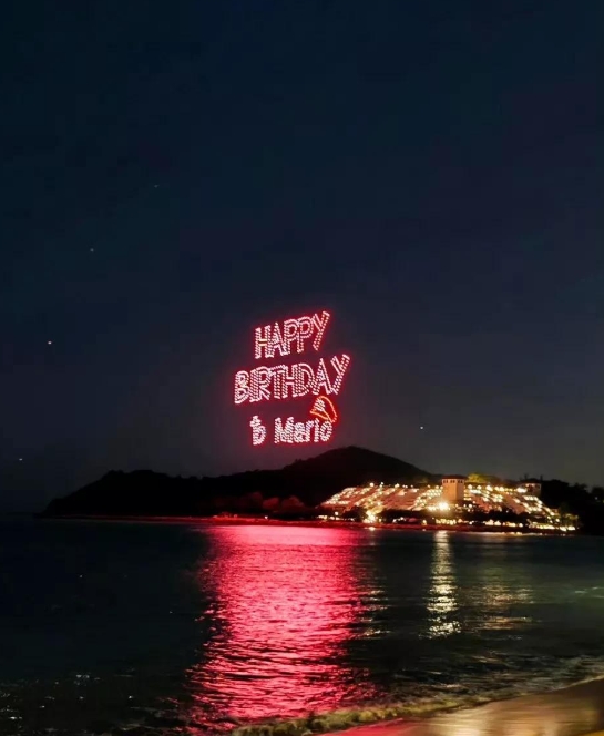 最近奚梦瑶给何猷君庆生这事儿可太甜啦！何猷君 30 岁生日的时候，奚梦瑶精心准备