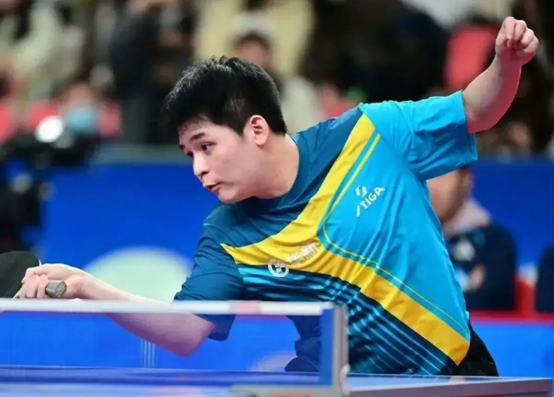 林诗栋3:2许昕，3个事实不得不承认

1、林诗栋一晚上学习了很多，先是樊振东的