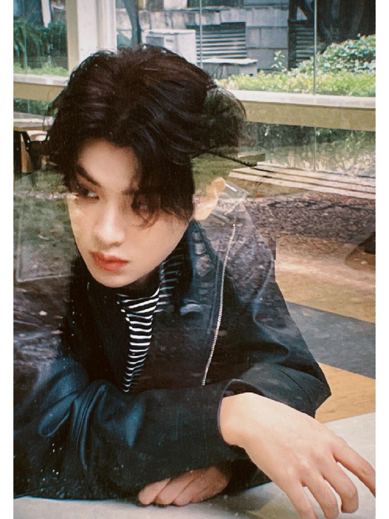 人间小甜豆黄明昊