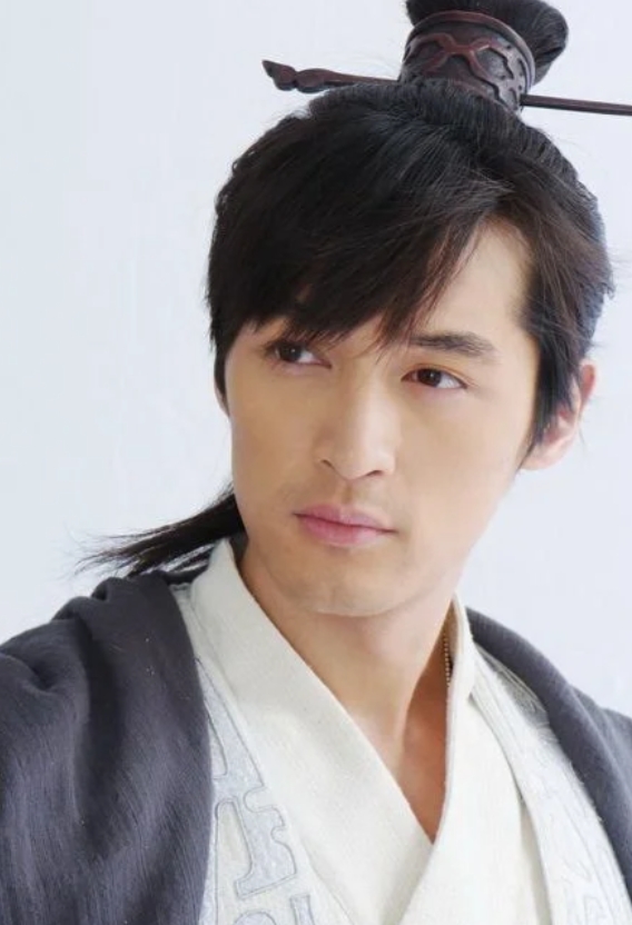 胡歌质疑腾讯视频滤镜，呼吁真实呈现