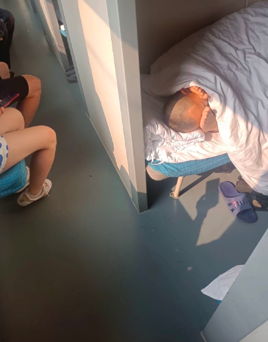 这不得给大哥香迷糊了啊