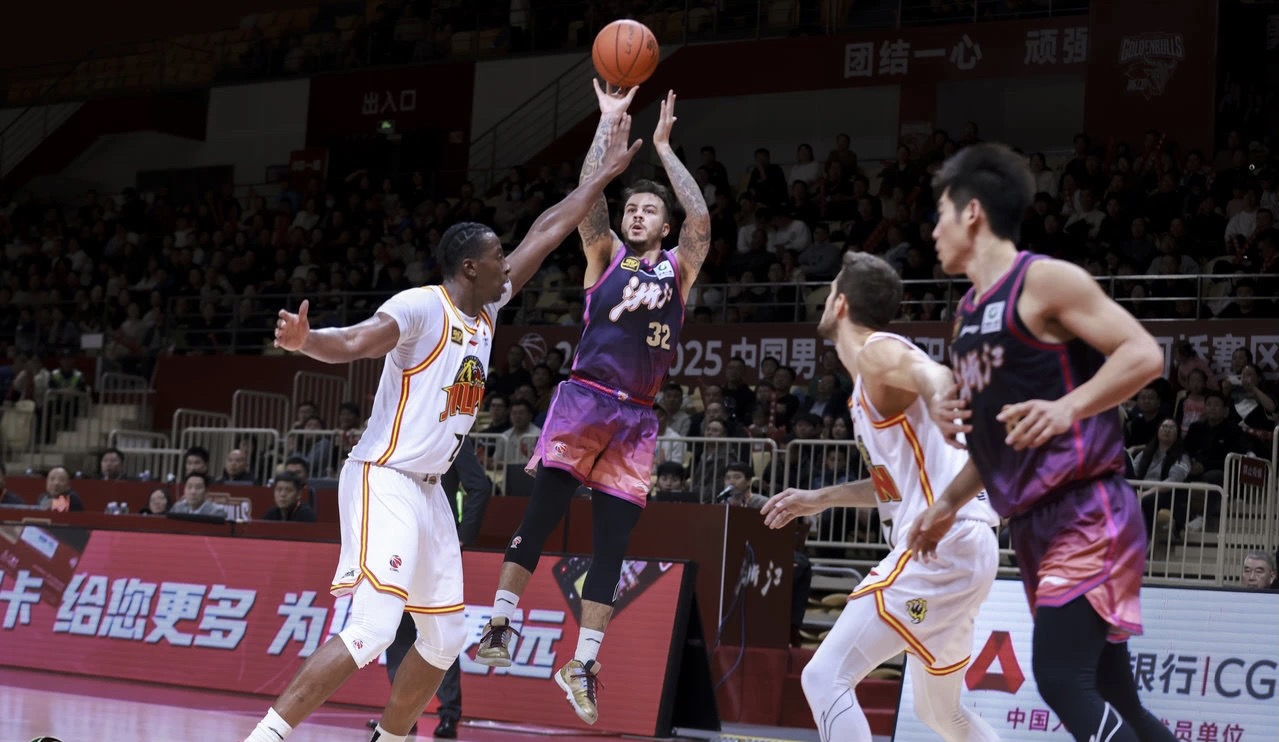 细数CBA历史单场得分纪录：浙江队159分刷新高 广厦广东位居前三