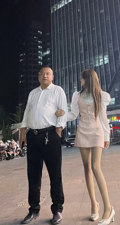 在恋爱中，年龄到底算不算问题？