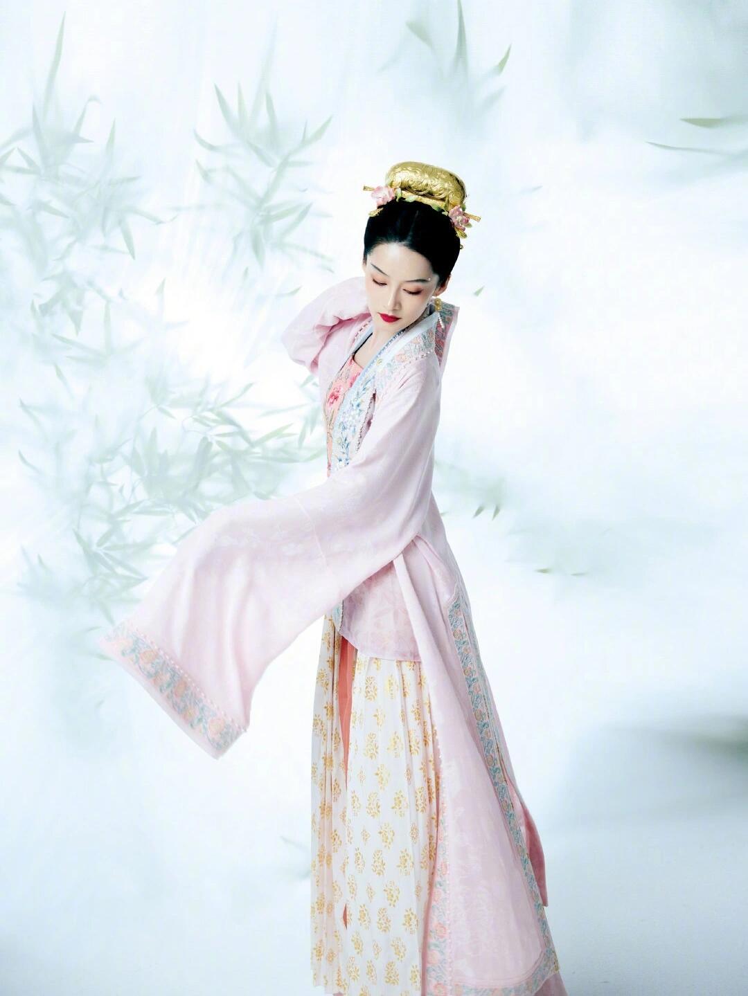 李沁宋服绝美