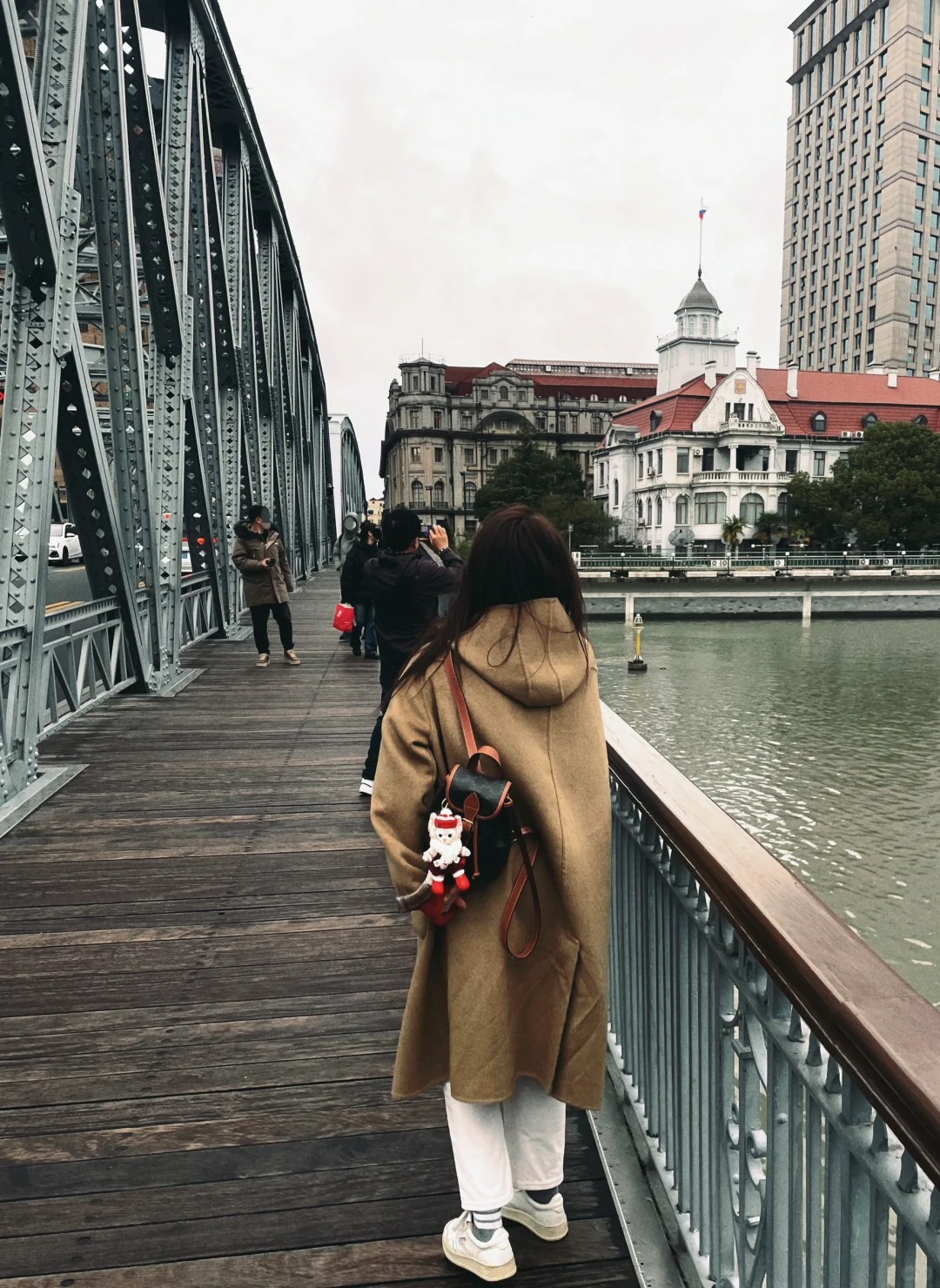 有3月去济州岛的吗？给孩子看看穿搭吧😆
真的不知道该怎么穿啊，看看孩子吧