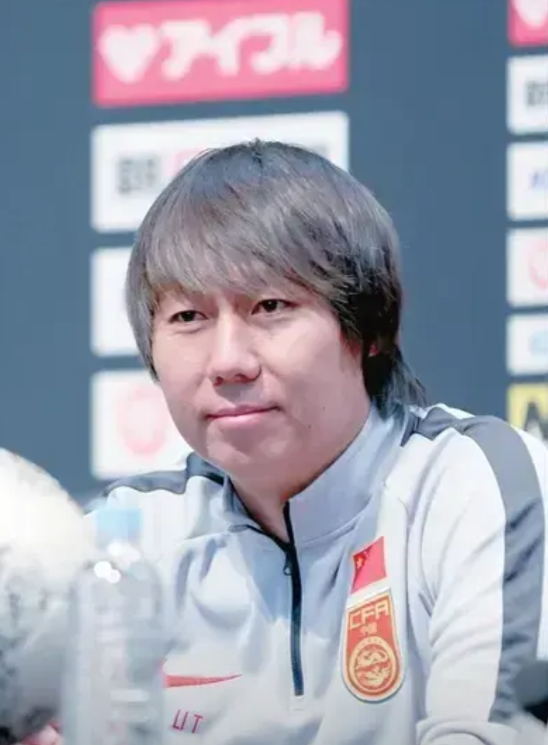 U20表现越出色，李铁们的罪责越深！

看了u20三场小组赛，印象深刻！

球员