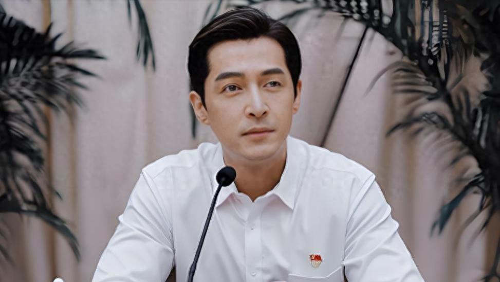 直到看见胡歌才懂，他和黄曦宁结婚是正确的选择