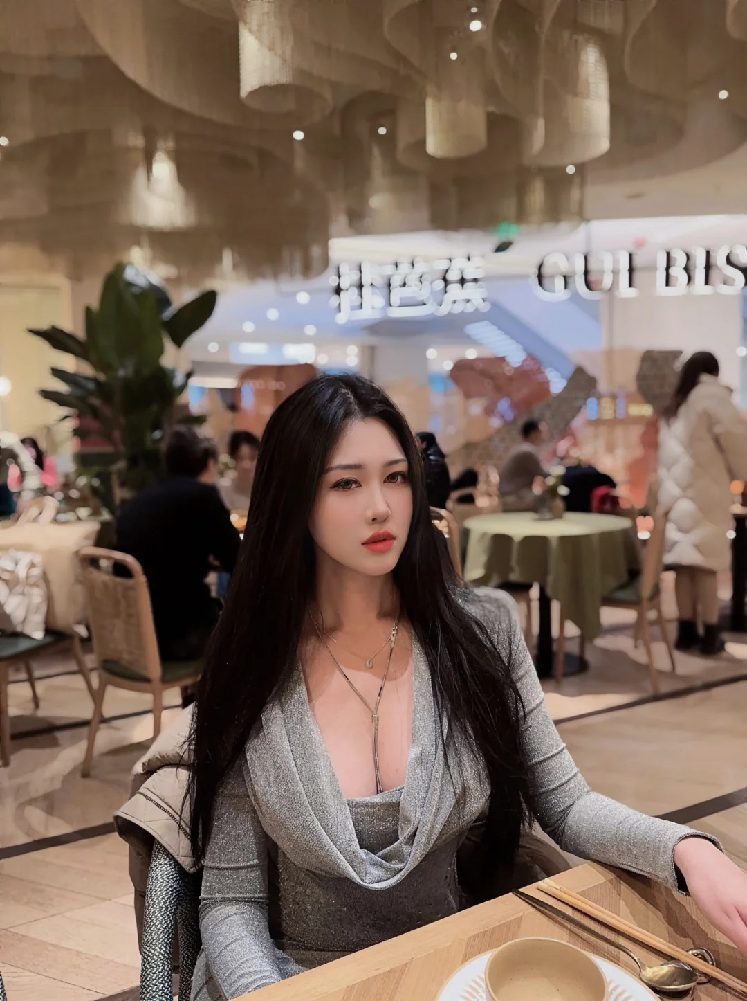 时隔一年 变成ENTP了😐
啊啊啊 朋友们 我做自媒体的话 什么赛道比较适合我